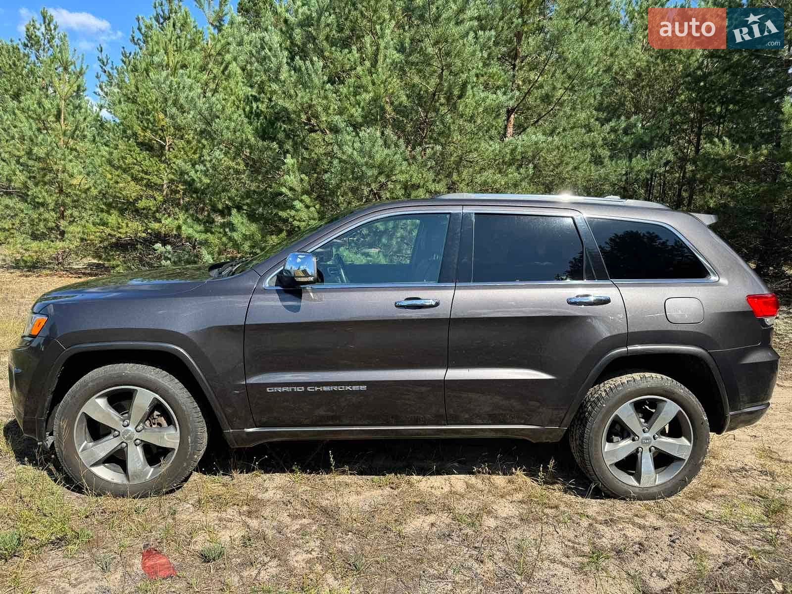 Jeep Grand Cherokee 2015 VIN 1C4RJFCM7FC763095 фото оголошення 4 з 10