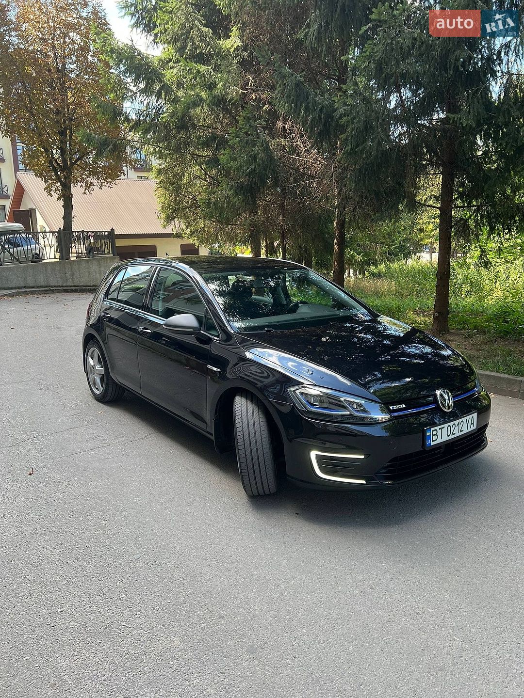 Volkswagen e-Golf 2018 VIN WVWZZZAUZJW909633 фото оголошення 20 з 30