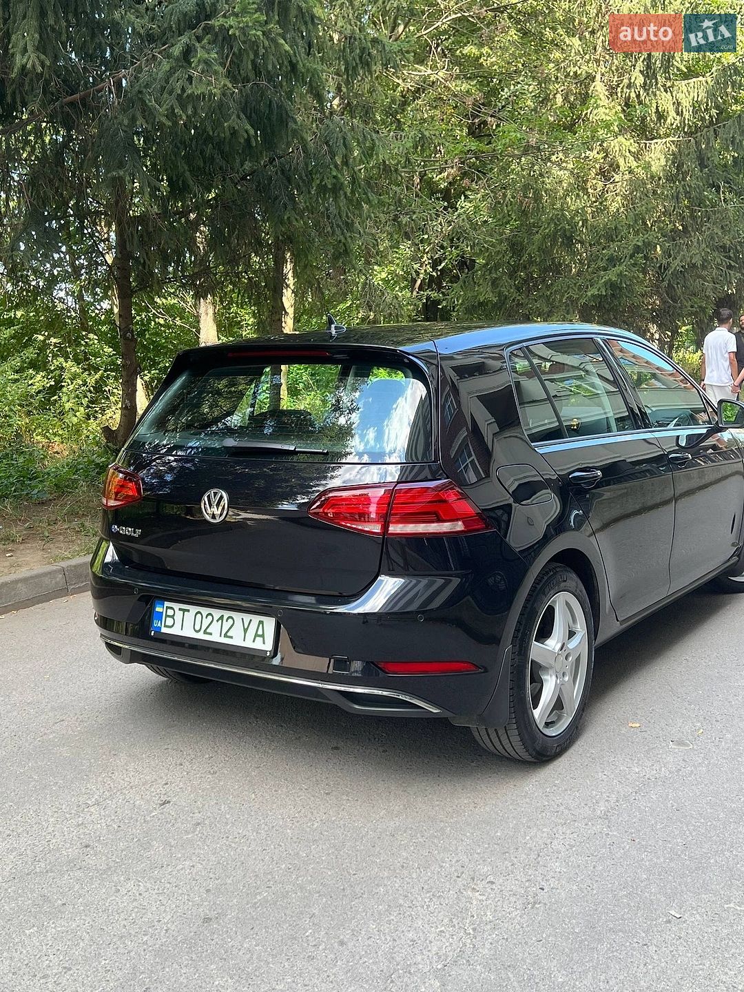 Volkswagen e-Golf 2018 VIN WVWZZZAUZJW909633 фото оголошення 16 з 30