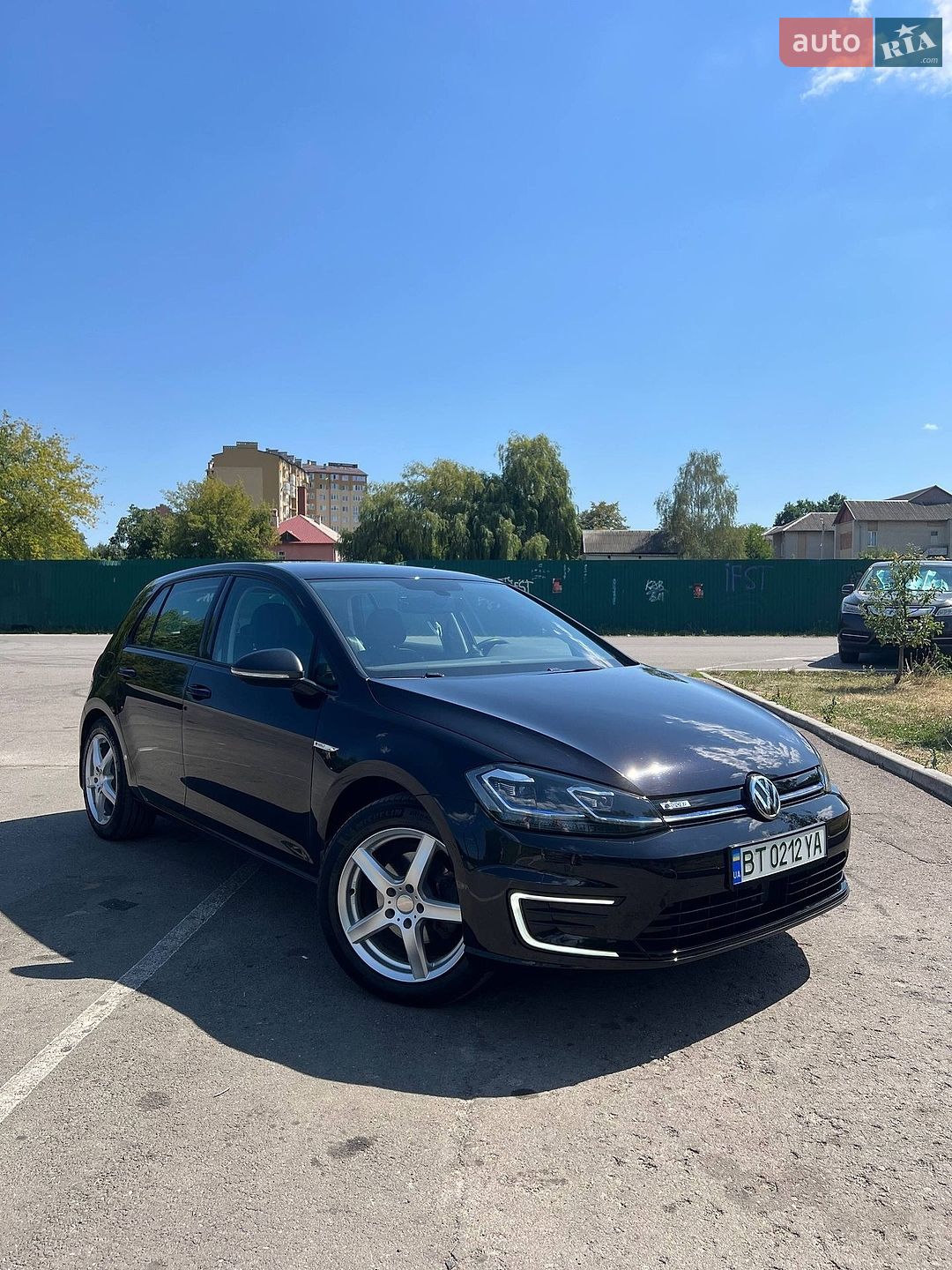 Volkswagen e-Golf 2018 VIN WVWZZZAUZJW909633 фото оголошення 12 з 30