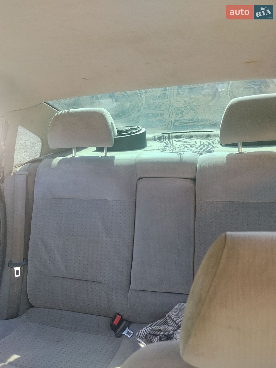Volkswagen Passat 1996 VIN WVWZZZ3BZVE024468 фото оголошення 6 з 8