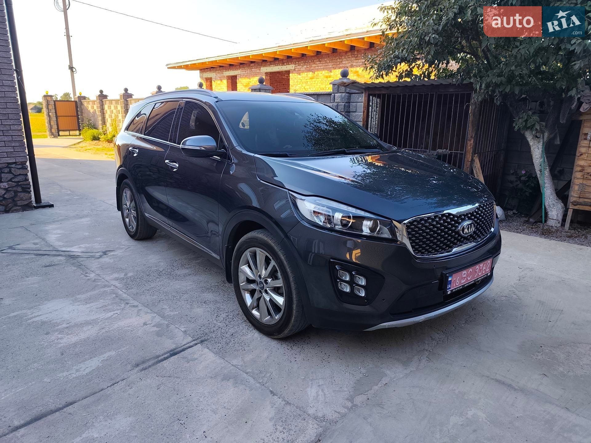 Kia Sorento 2017 VIN KNAPK81BDHA331019 фото оголошення 2 з 11