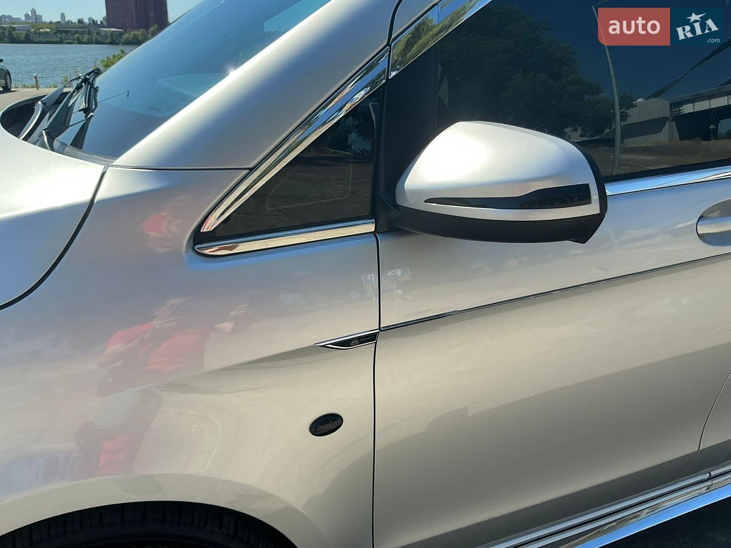 Mercedes-Benz V-Class 2022 VIN W1V44760513962308 фото оголошення 7 з 34