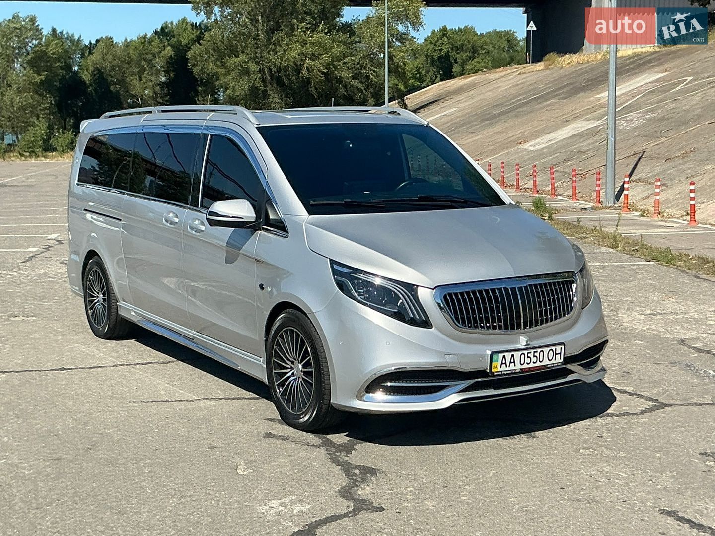 Mercedes-Benz V-Class 2022 VIN W1V44760513962308 фото оголошення 13 з 34