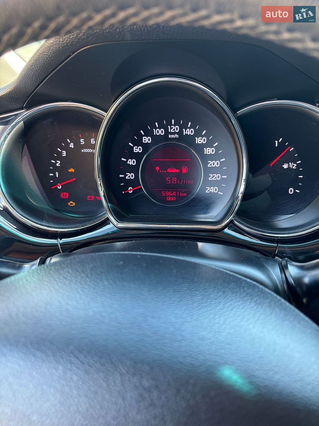 Kia Ceed 2017 VIN U5YHN516AHL294810 фото оголошення 8 з 16