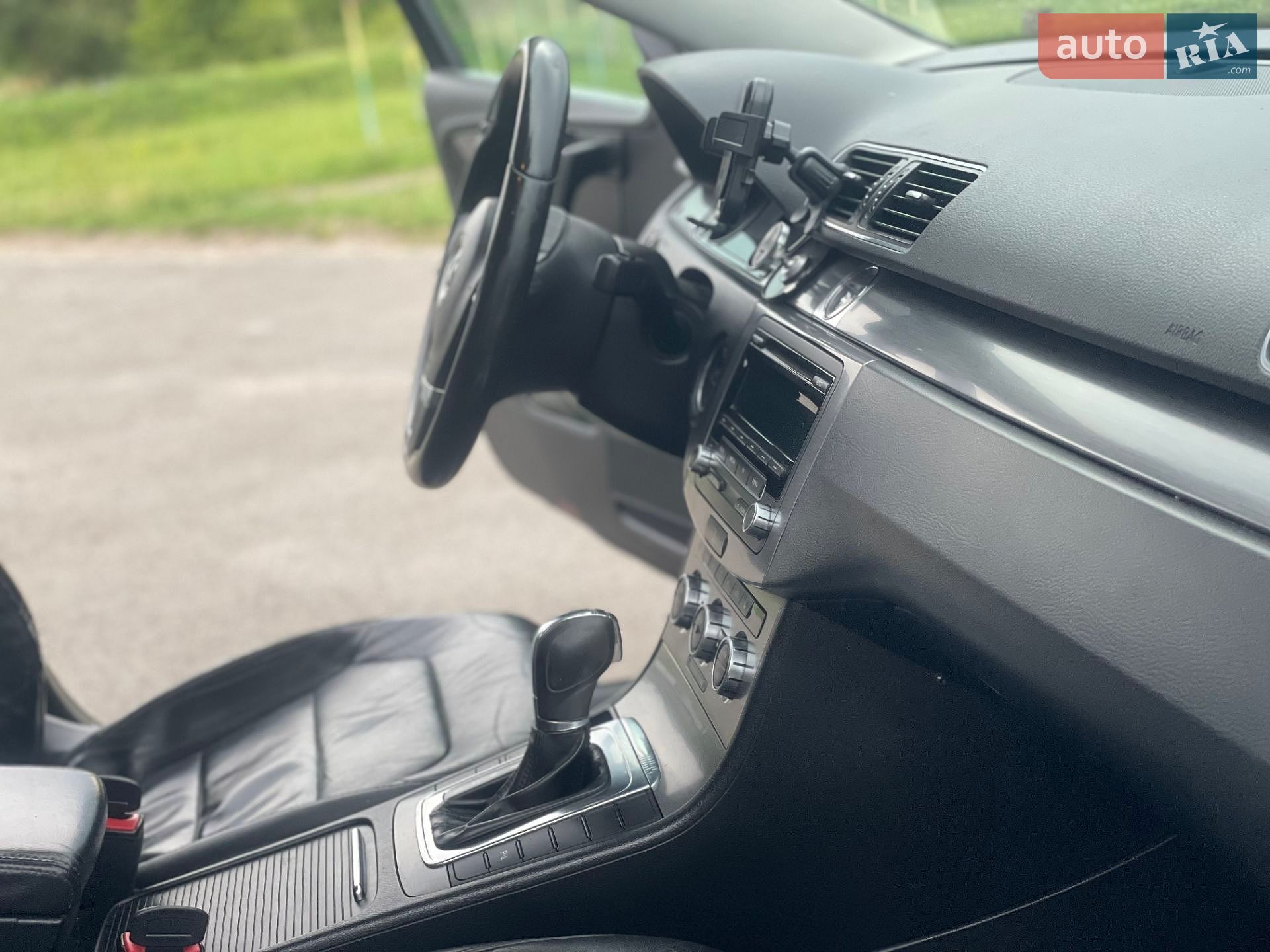 Volkswagen Passat 2012 VIN WVWZZZ3CZDE015669 фото оголошення 24 з 36
