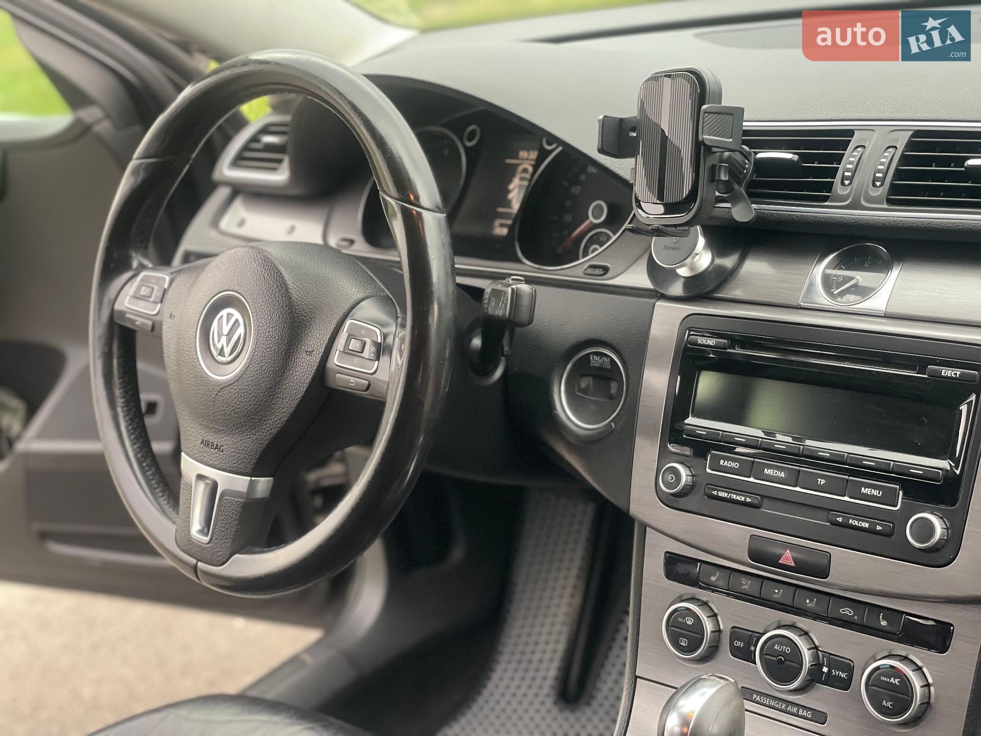 Volkswagen Passat 2012 VIN WVWZZZ3CZDE015669 фото оголошення 29 з 36