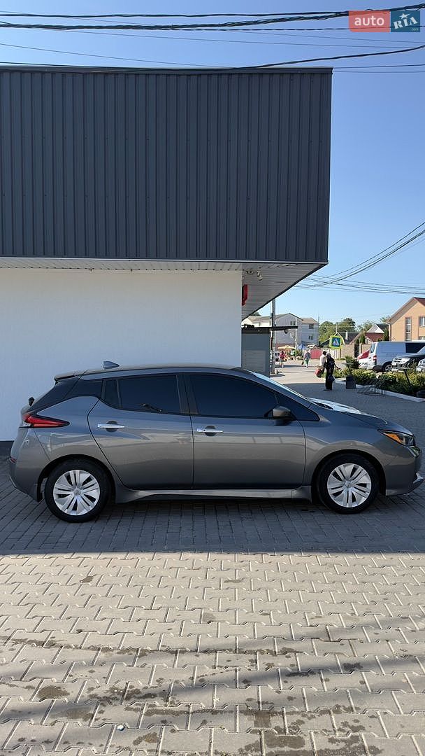 Nissan Leaf 2023 VIN 1N4AZ1BV7PC562114 фото оголошення 3 з 21