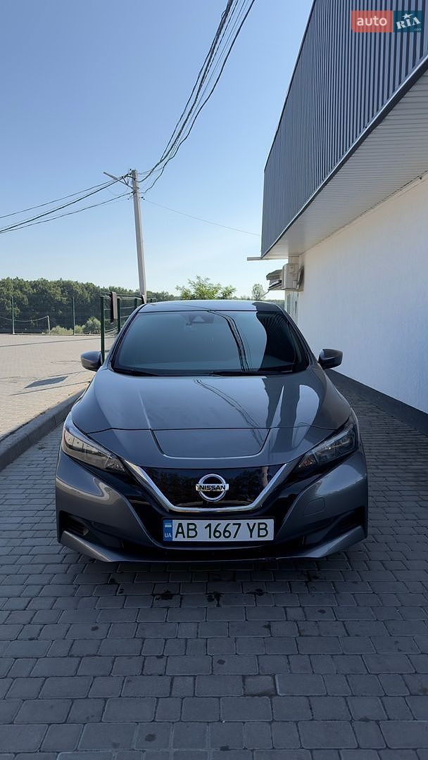 Nissan Leaf 2023 VIN 1N4AZ1BV7PC562114 фото оголошення 2 з 21