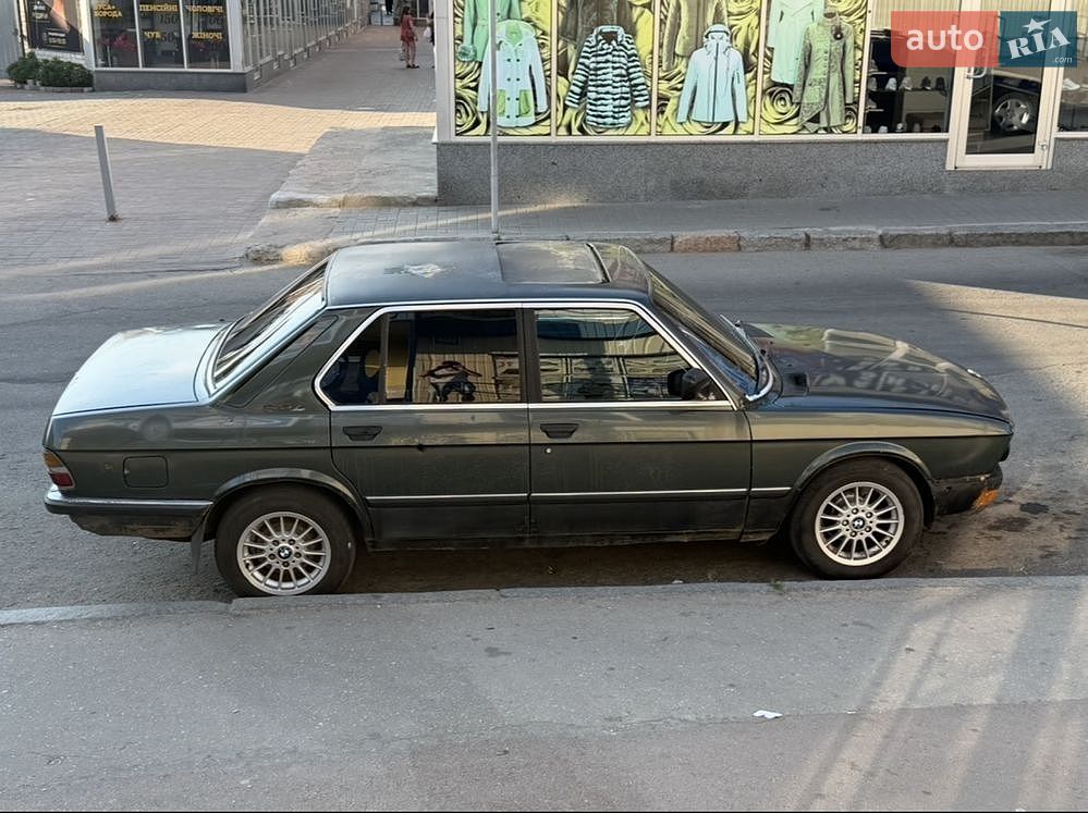 BMW 5 Series 1986 VIN WBADB110109752766 фото оголошення 4 з 9