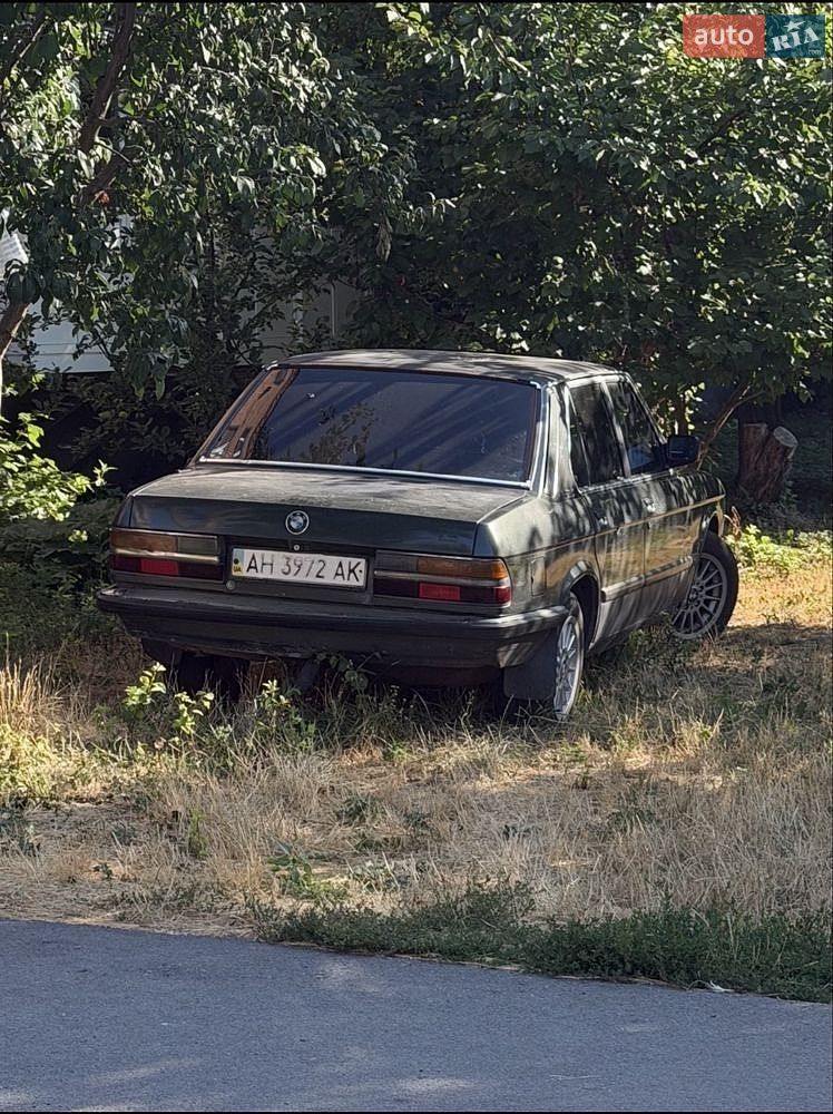 BMW 5 Series 1986 VIN WBADB110109752766 фото оголошення 8 з 9