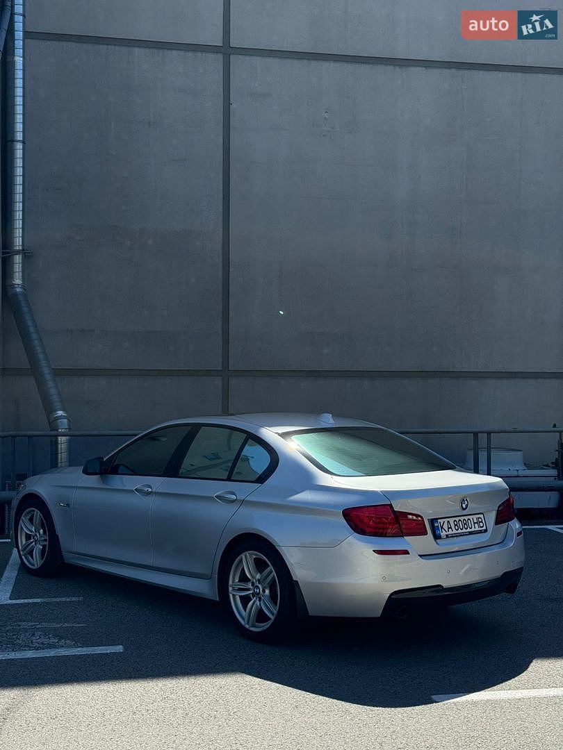 BMW 5 Series 2012 VIN WBAFU7C52DDU71691 фото оголошення 6 з 11