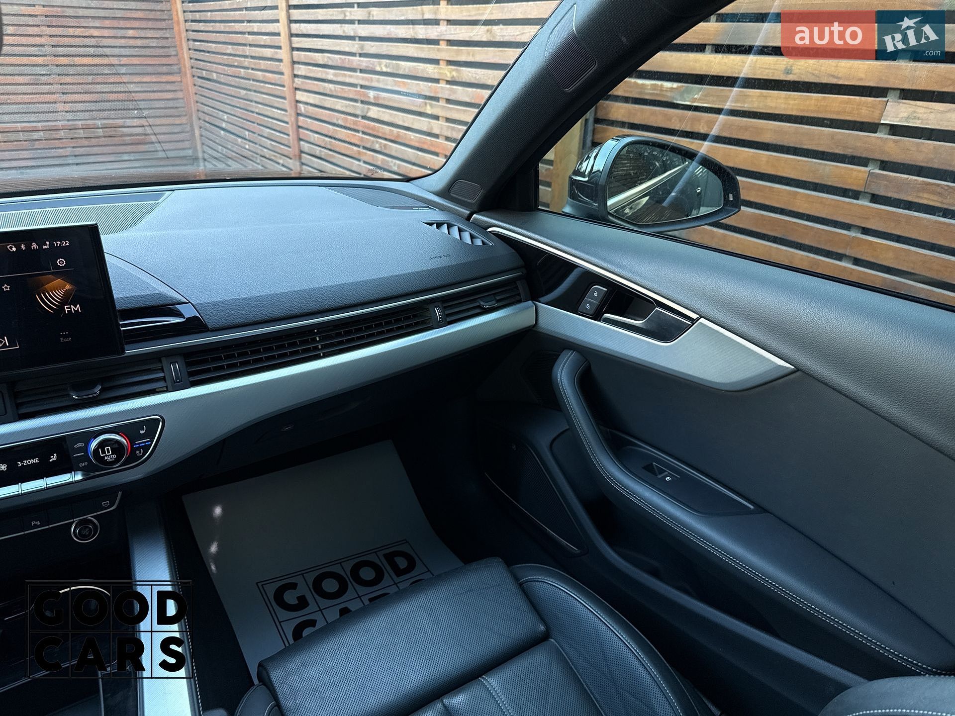 Audi A4 2020 VIN WAUHMAF48LA040149 фото оголошення 44 з 45