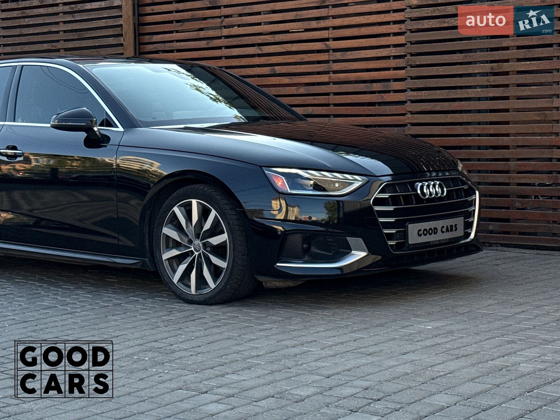 Audi A4 2020 VIN WAUHMAF48LA040149 фото оголошення 16 з 45