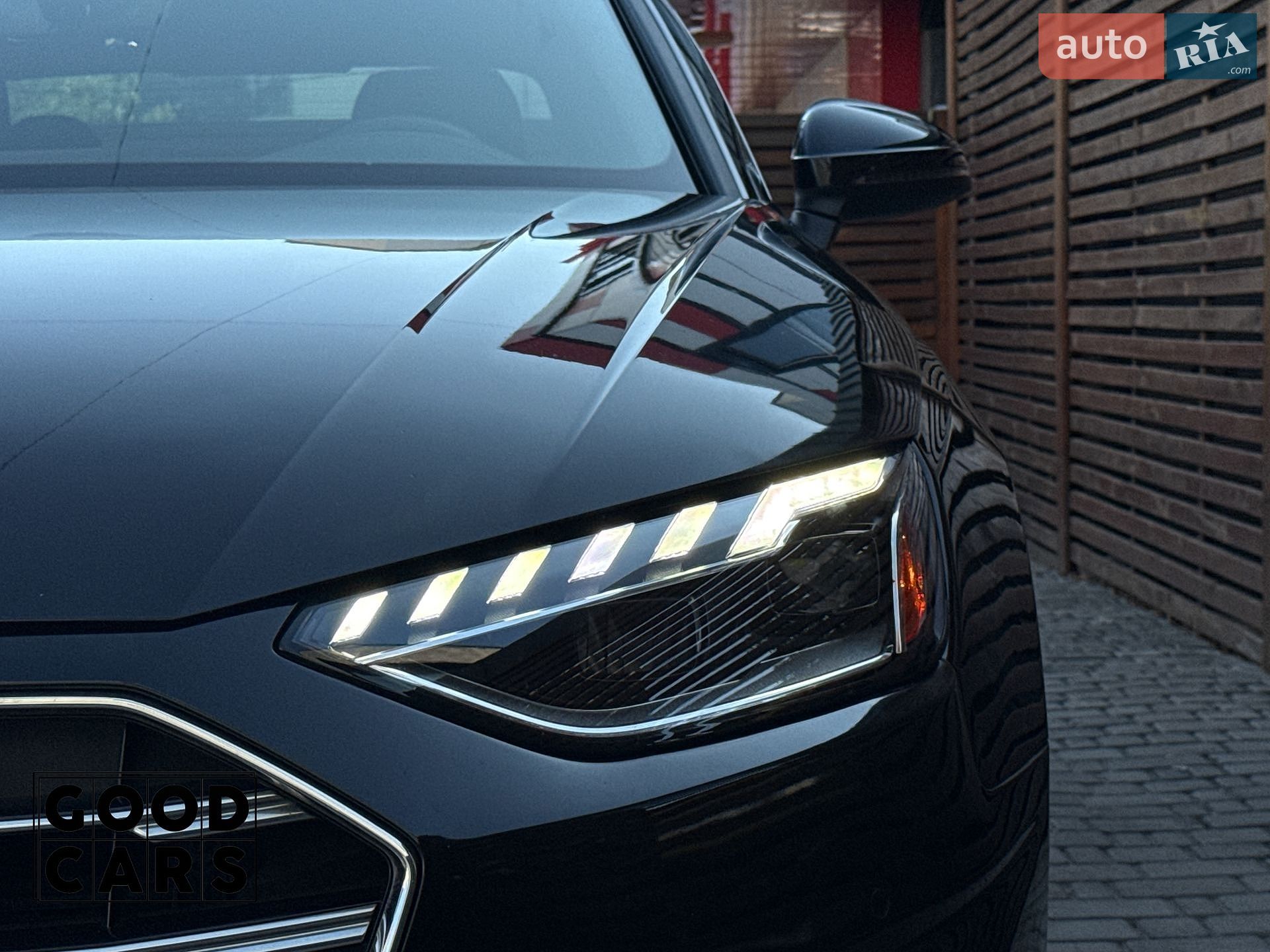 Audi A4 2020 VIN WAUHMAF48LA040149 фото оголошення 10 з 45
