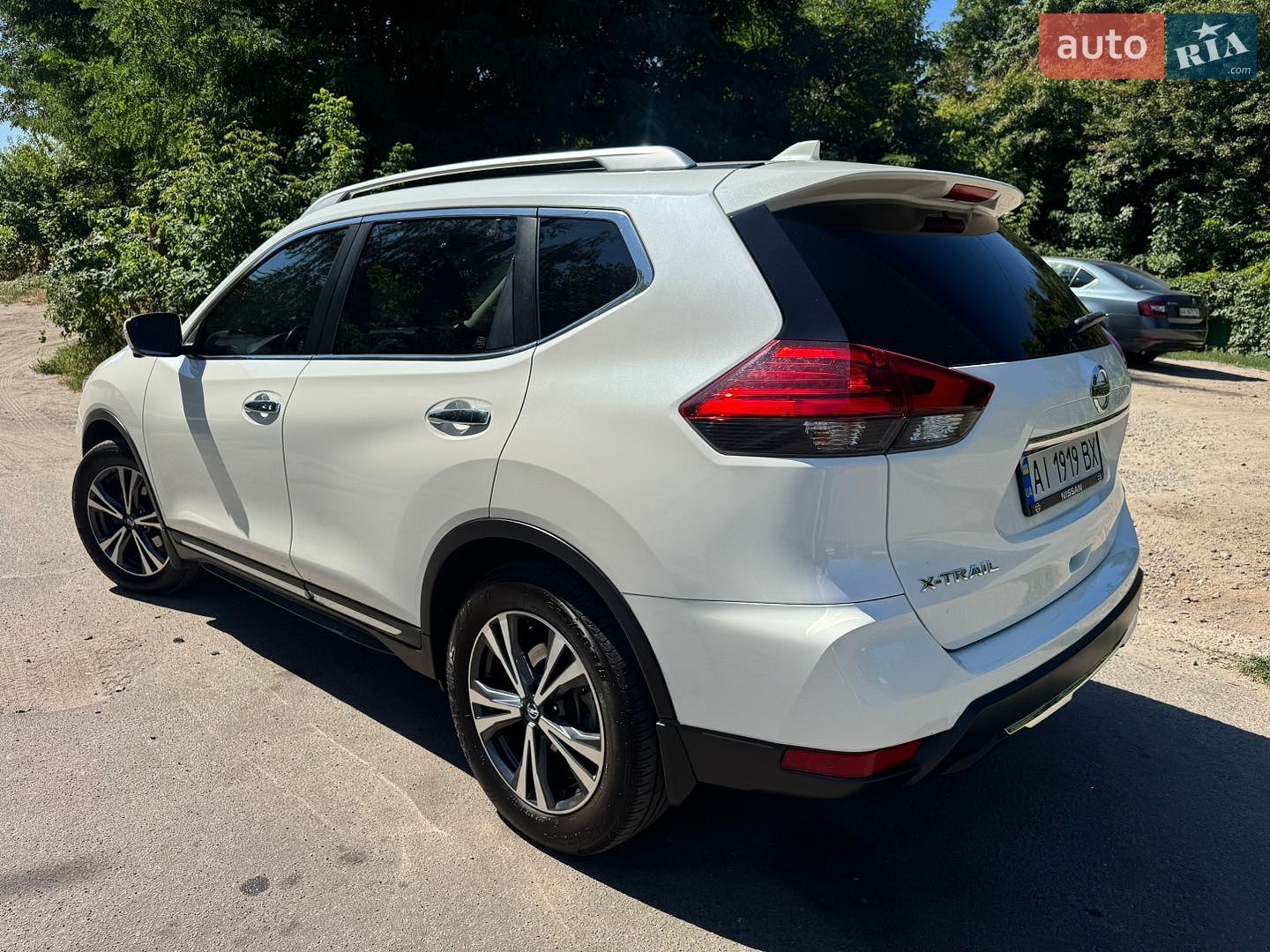 Nissan X-Trail 2017 VIN JN1TCAT32U0112451 фото оголошення 4 з 19
