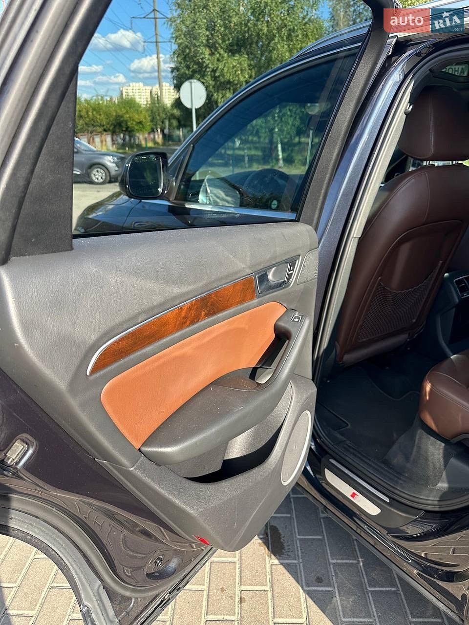 Audi Q5 2014 VIN WA1DGAFP4FA043325 фото оголошення 10 з 14