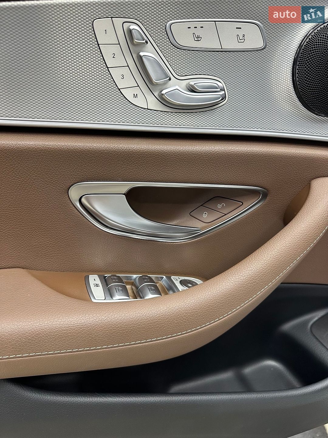 Mercedes-Benz E-Class 2016 VIN WDDZF4CB2HA132148 фото оголошення 15 з 50