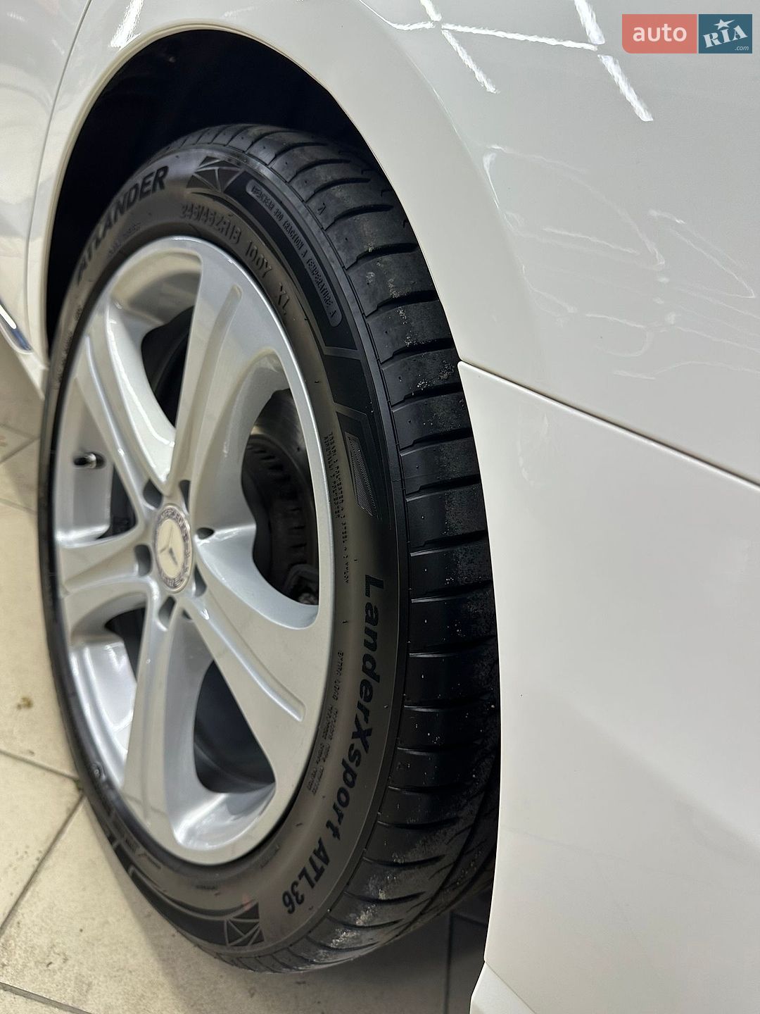 Mercedes-Benz E-Class 2016 VIN WDDZF4CB2HA132148 фото оголошення 25 з 50
