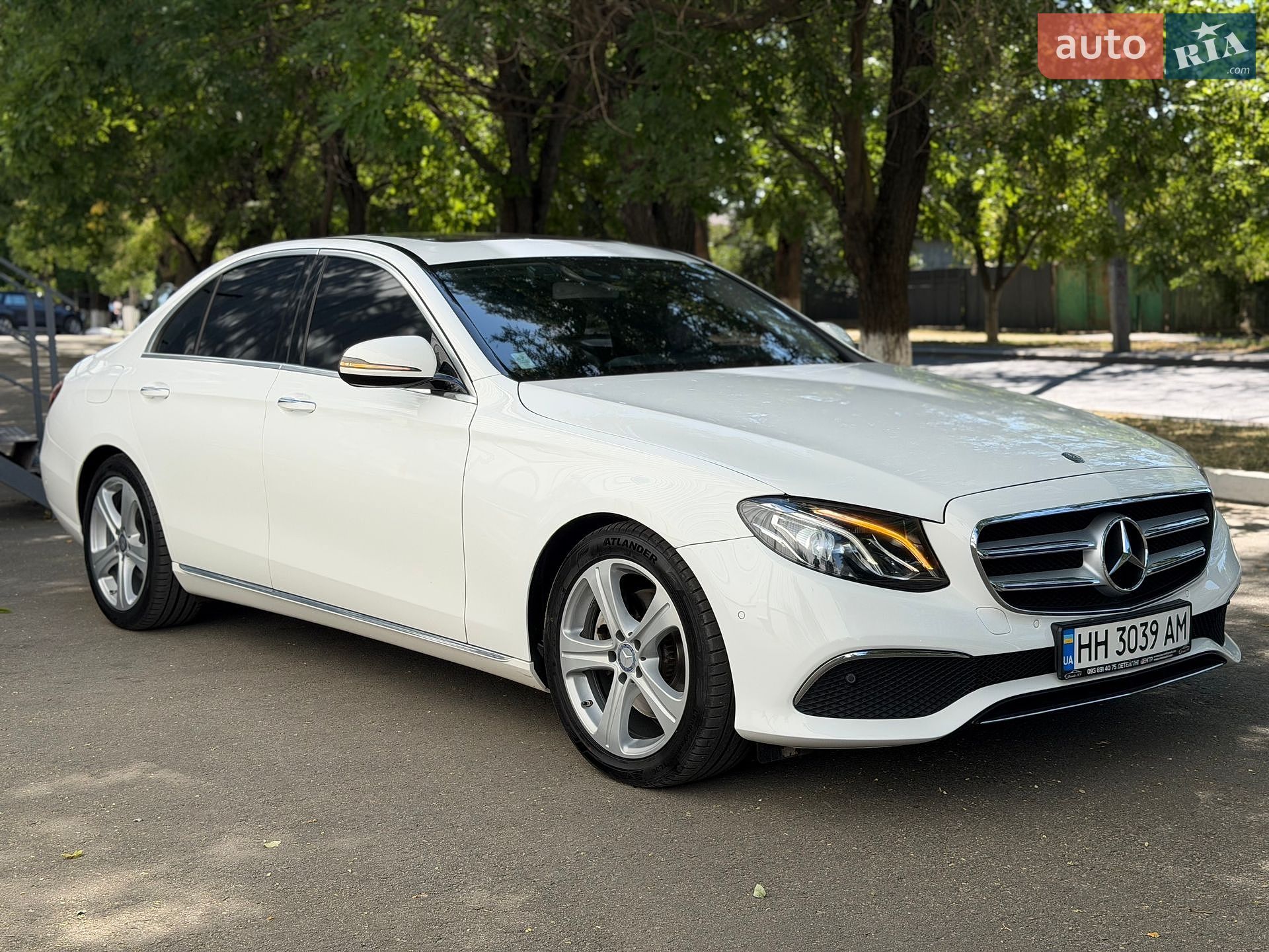 Mercedes-Benz E-Class 2016 VIN WDDZF4CB2HA132148 фото оголошення 33 з 50