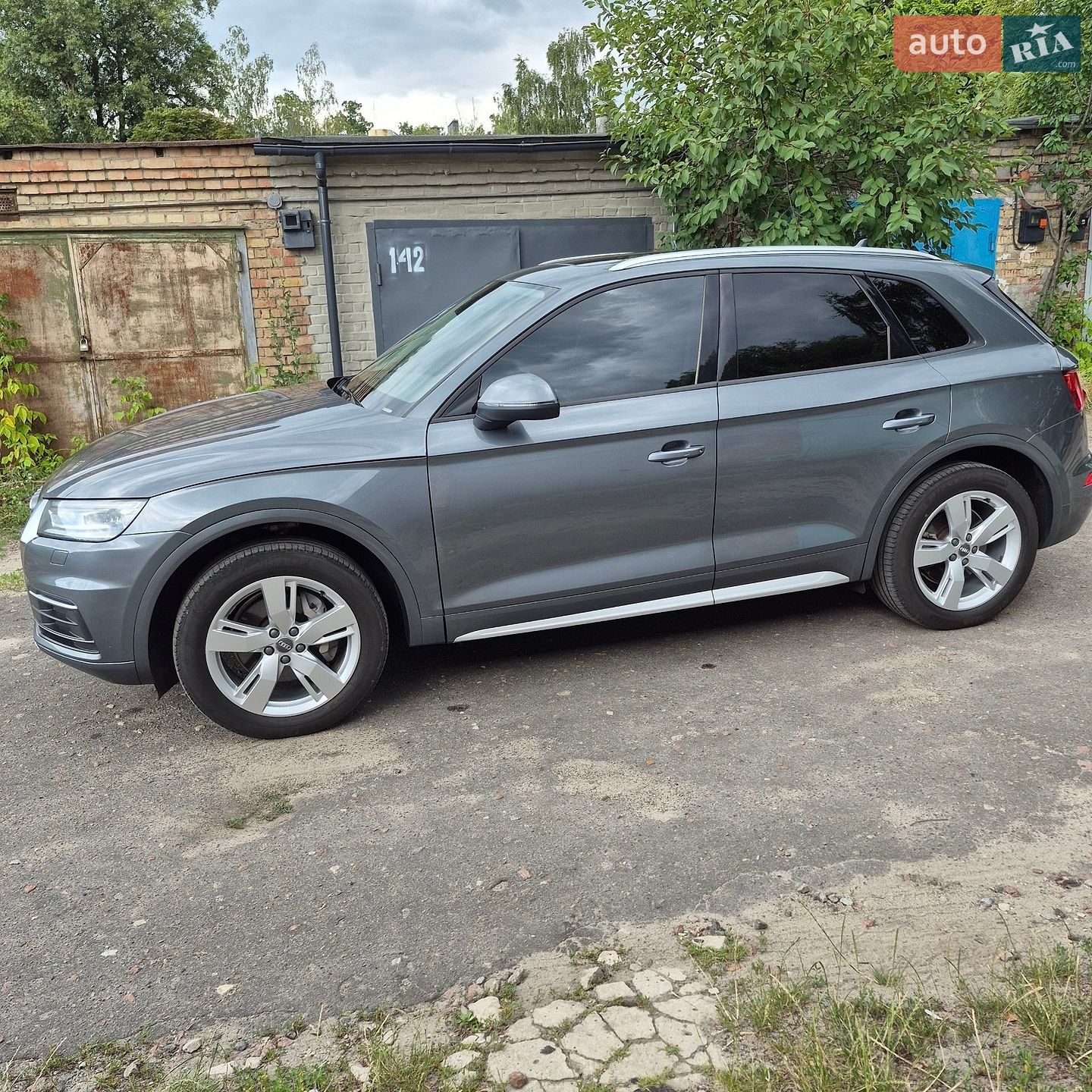 Audi Q5 2018 VIN WA1ANAFY9J2243282 фото оголошення 4 з 22