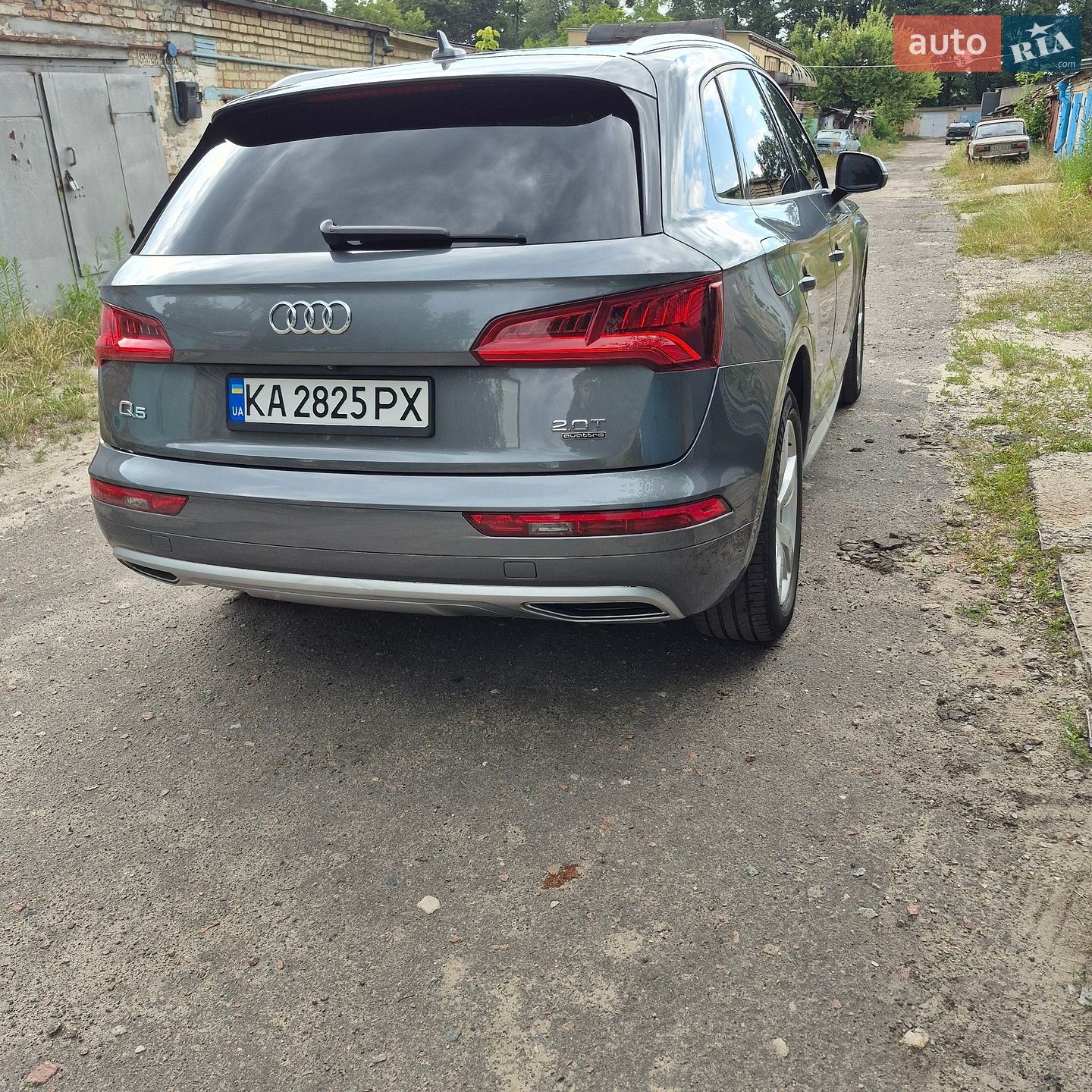 Audi Q5 2018 VIN WA1ANAFY9J2243282 фото оголошення 9 з 22