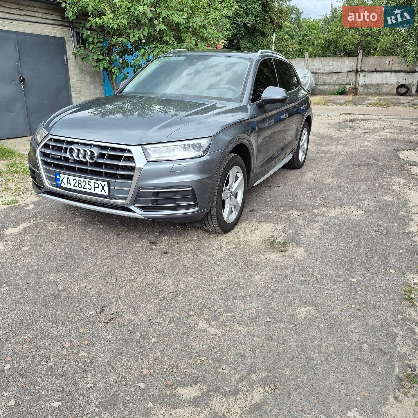 Audi Q5 2018 VIN WA1ANAFY9J2243282 фото оголошення 5 з 22
