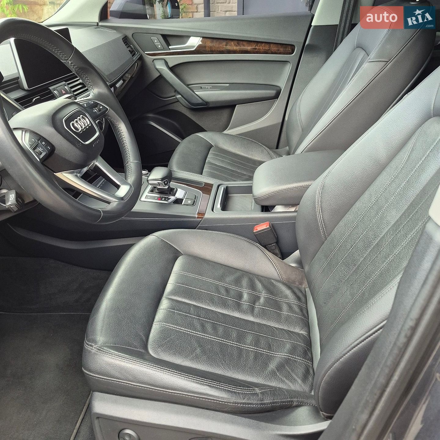 Audi Q5 2018 VIN WA1ANAFY9J2243282 фото оголошення 20 з 22