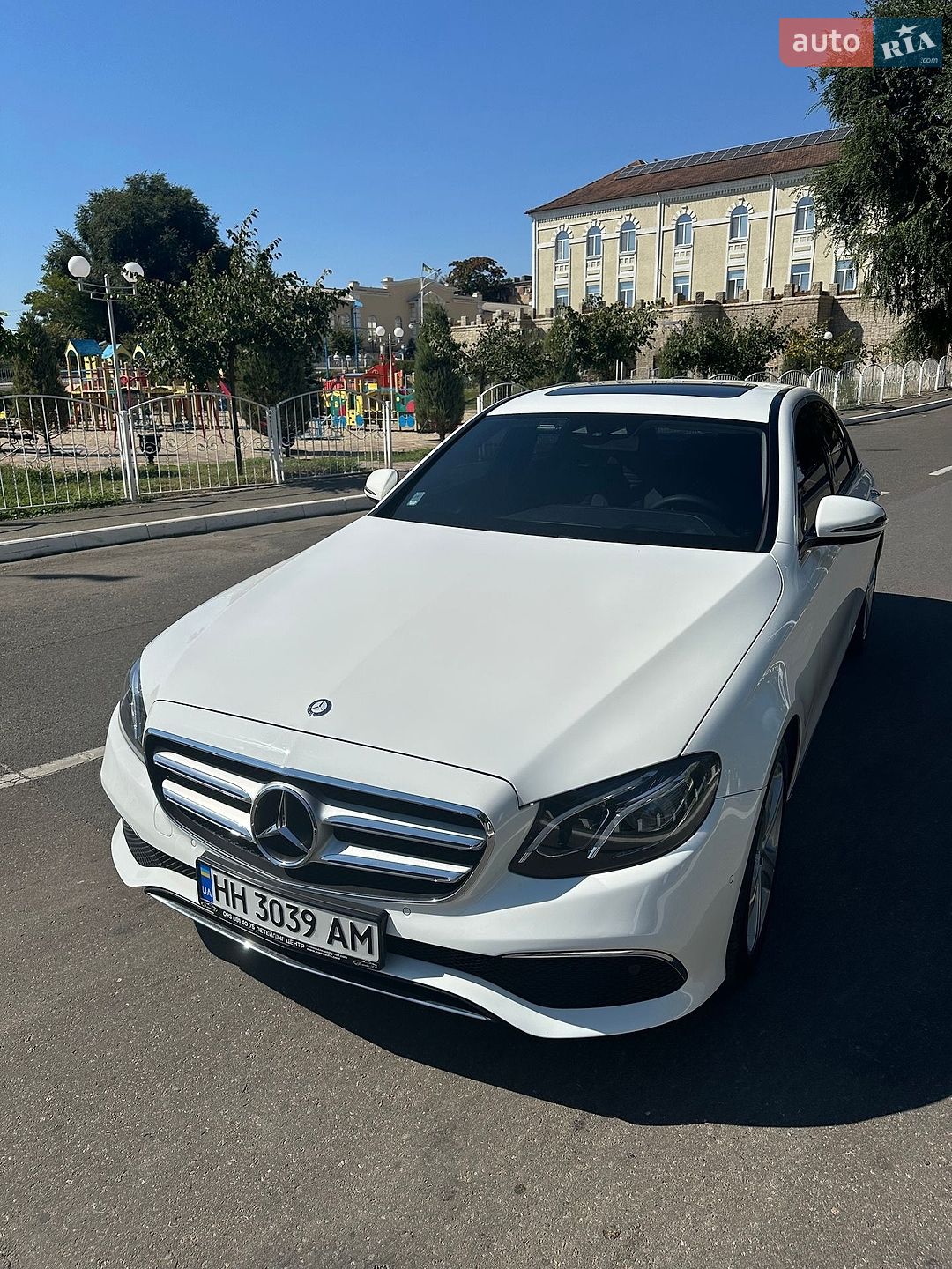 Mercedes-Benz E-Class 2016 VIN WDDZF4CB2HA132148 фото оголошення 50 з 50
