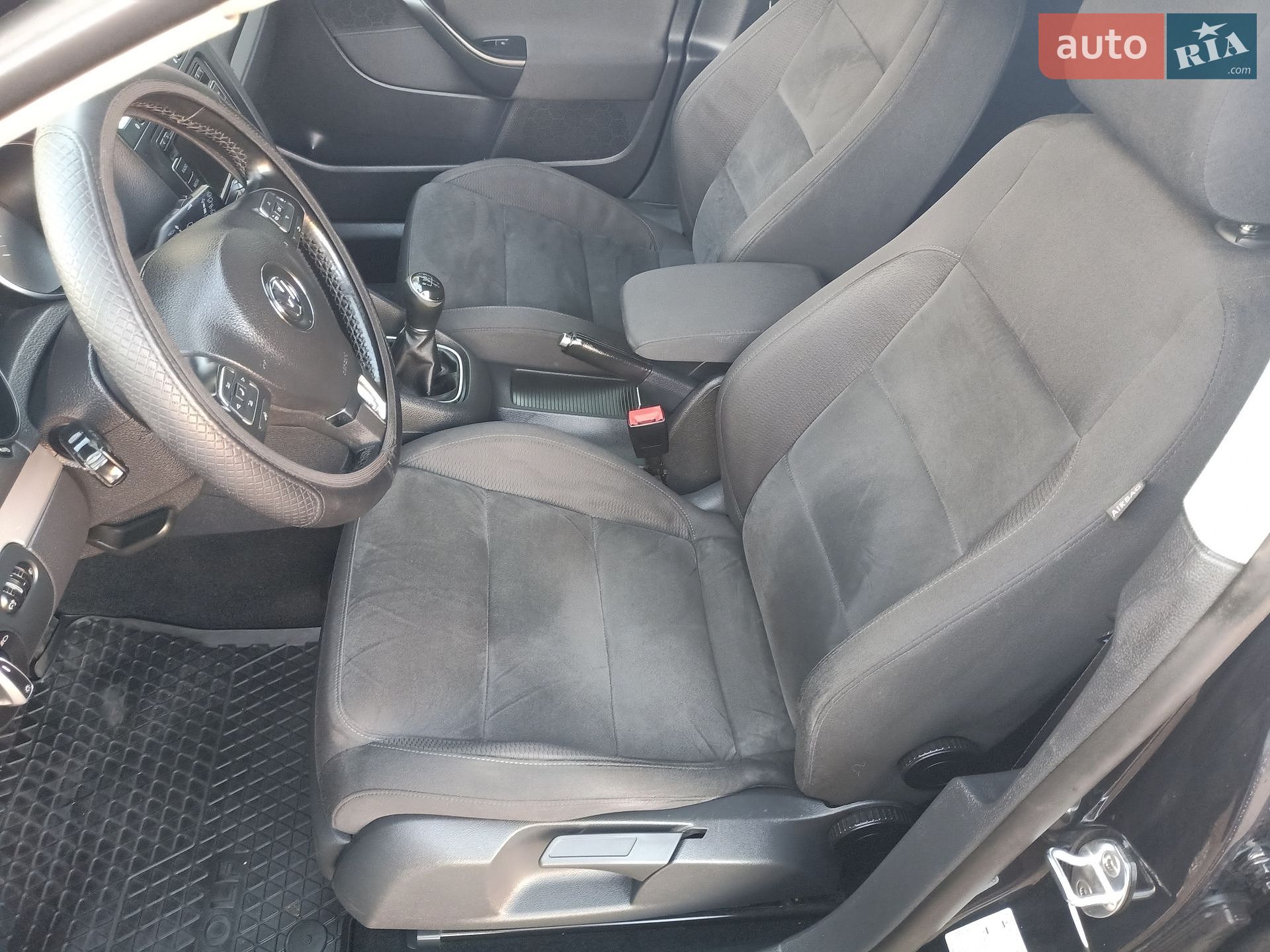 Volkswagen Golf 2013 VIN WVWZZZ1KZDM652985 фото оголошення 9 з 31