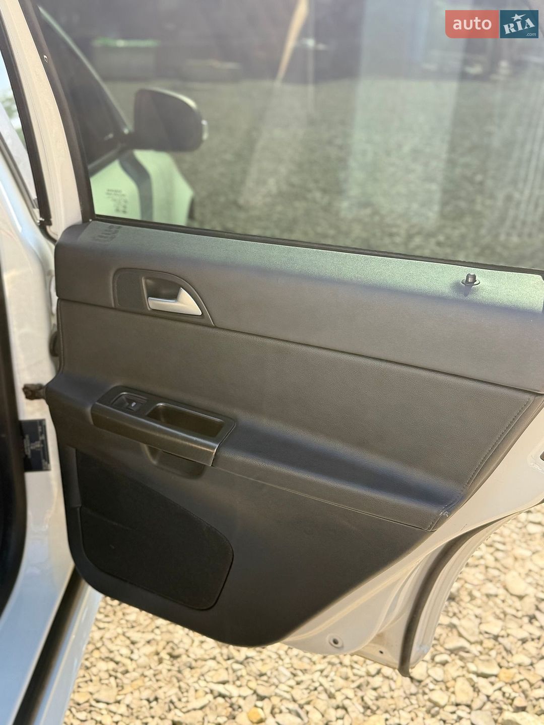 Volvo V50 2011 VIN YV1MW84E1B2637245 фото оголошення 33 з 36
