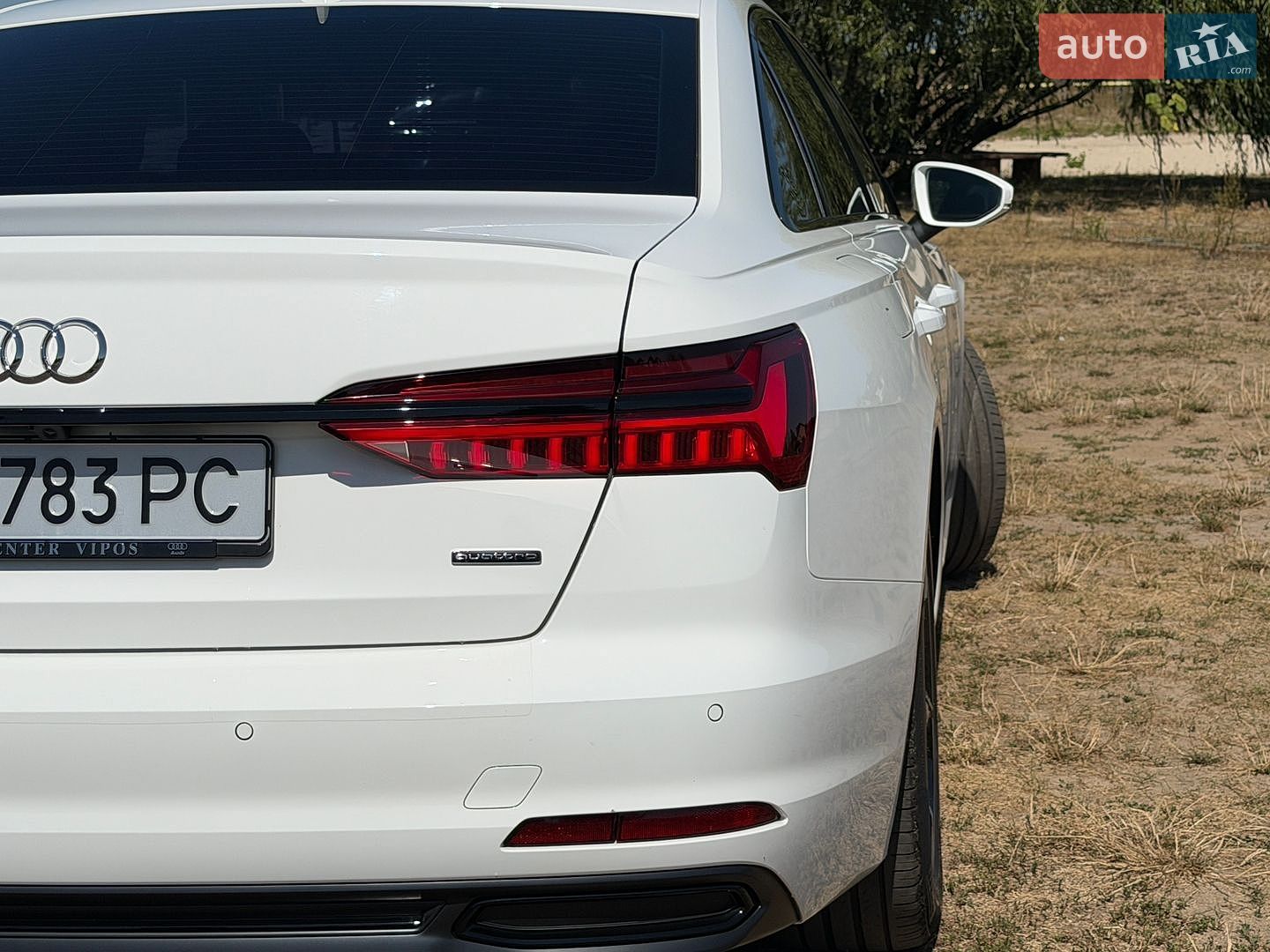 Audi A6 2022 VIN WAUZZZF25NN033674 фото оголошення 6 з 19