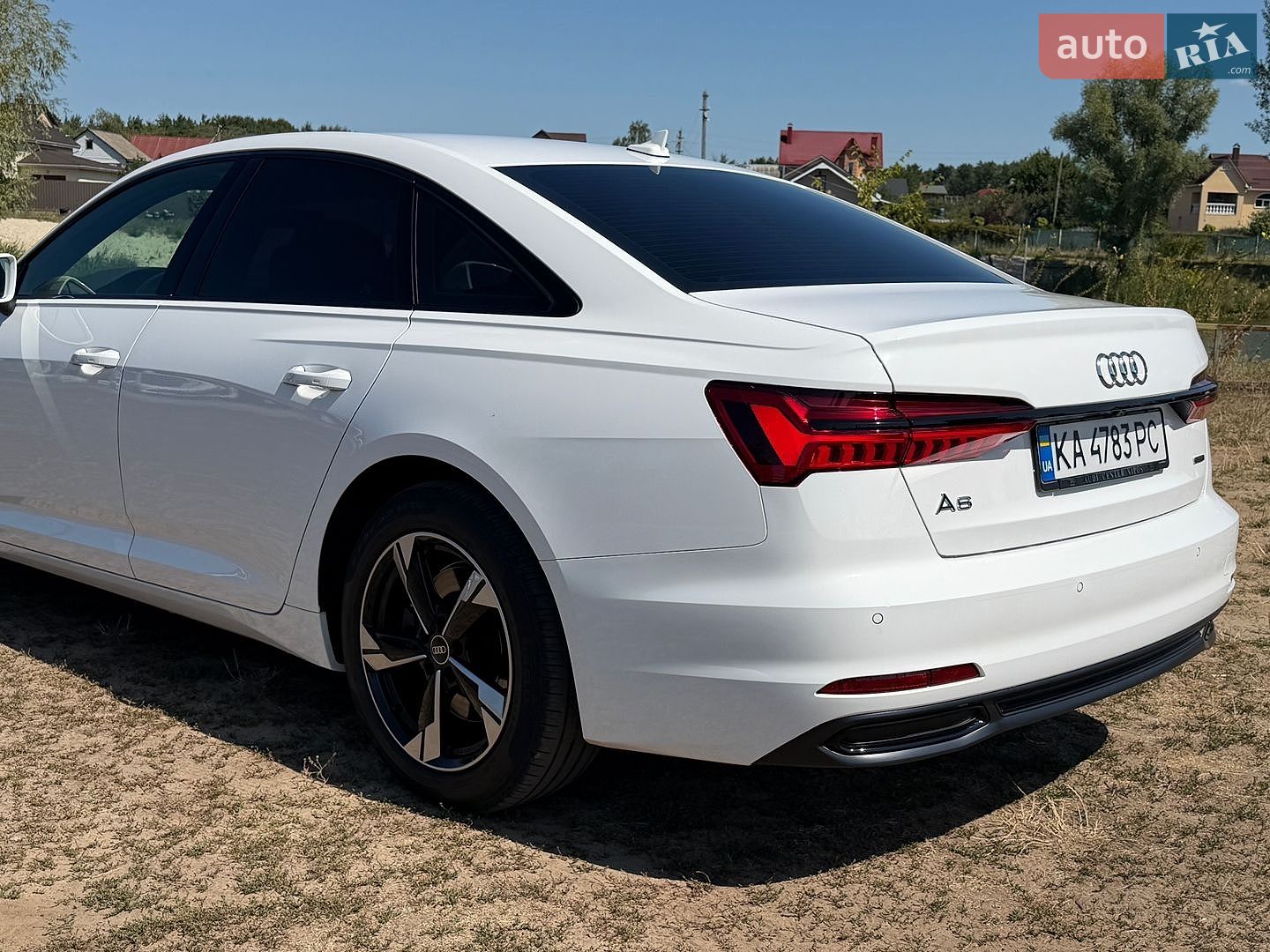 Audi A6 2022 VIN WAUZZZF25NN033674 фото оголошення 4 з 19
