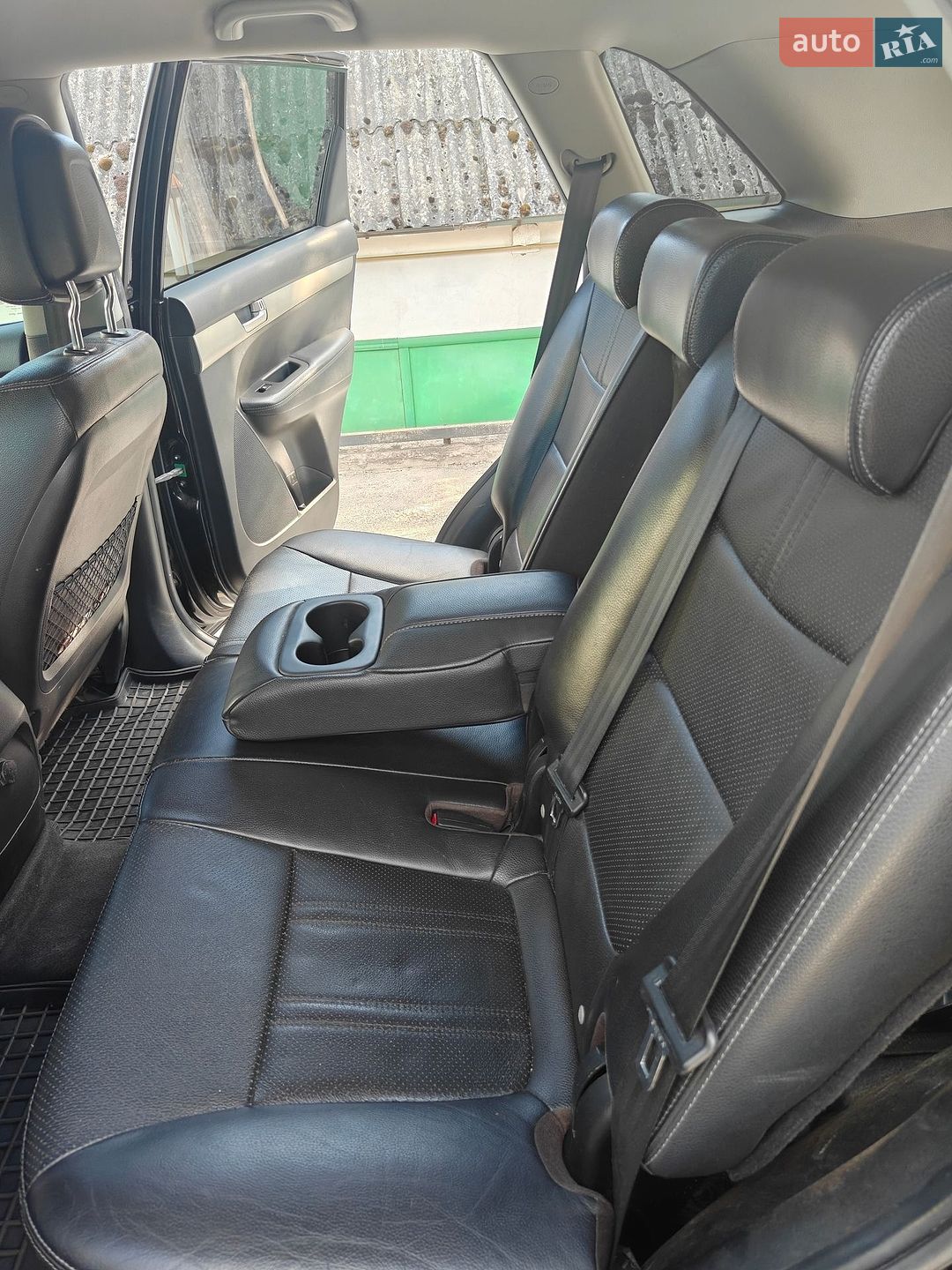 Kia Sorento 2011 VIN KNAKU814DC5210456 фото оголошення 14 з 28