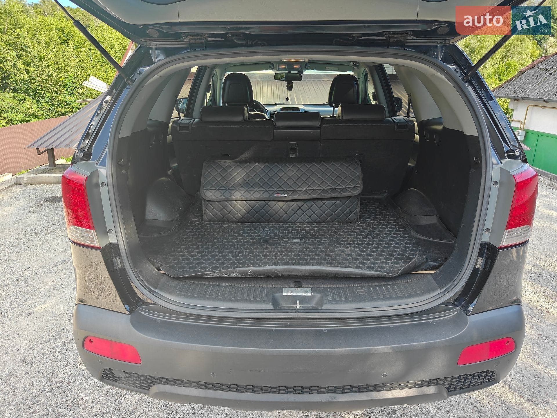 Kia Sorento 2011 VIN KNAKU814DC5210456 фото оголошення 18 з 28