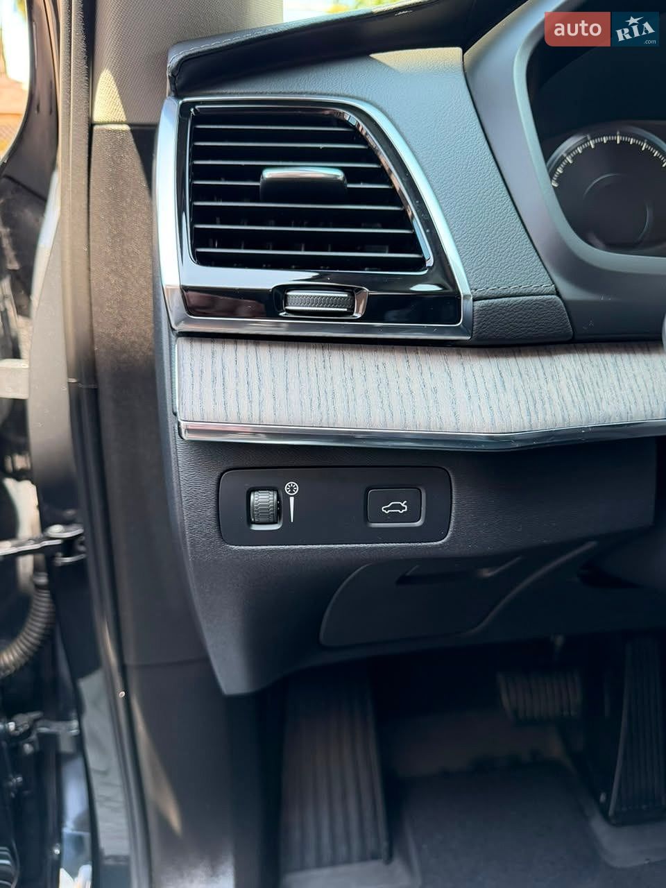 Volvo Xc90 2021 VIN YV1LCK2VCN1817578 фото оголошення 17 з 23