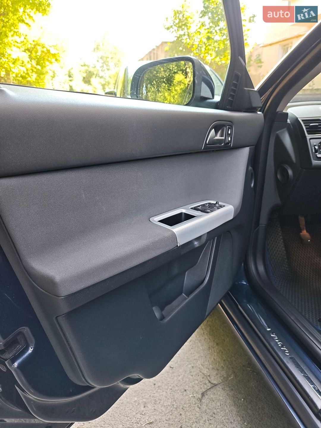Volvo V50 2011 VIN YV1MW84F1C2669275 фото оголошення 16 з 67