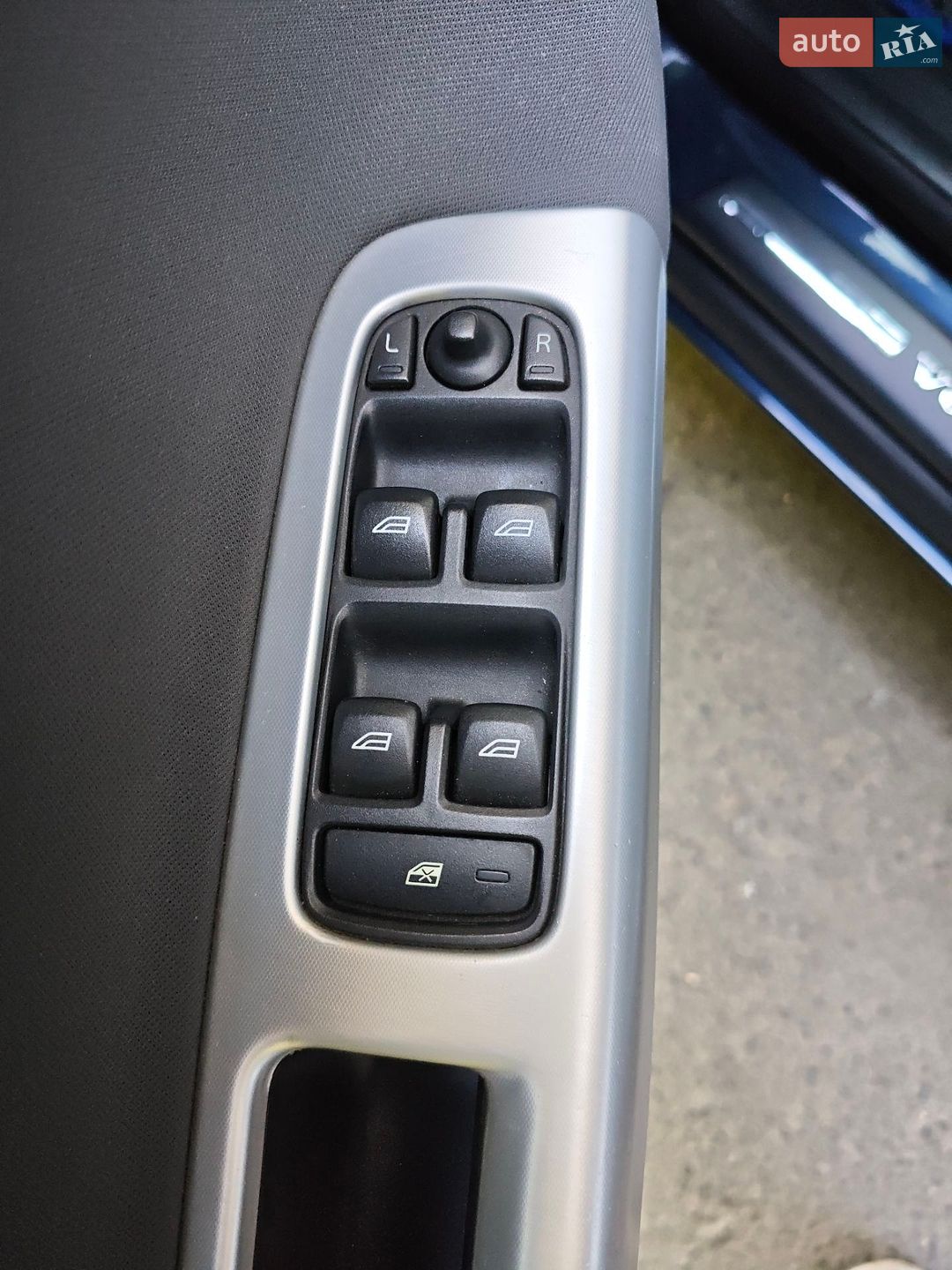 Volvo V50 2011 VIN YV1MW84F1C2669275 фото оголошення 37 з 67