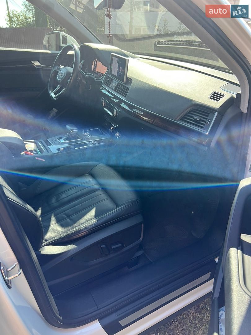 Audi Q5 2018 VIN WA1BNAFY5J2191170 фото оголошення 21 з 24