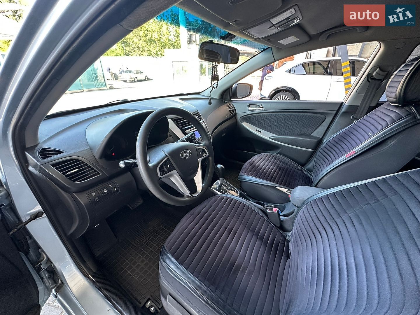 Hyundai Accent 2011 VIN Z94CU41DBBR051084 фото оголошення 9 з 12