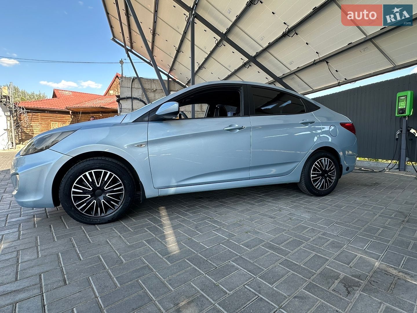 Hyundai Accent 2011 VIN Z94CU41DBBR051084 фото оголошення 3 з 12