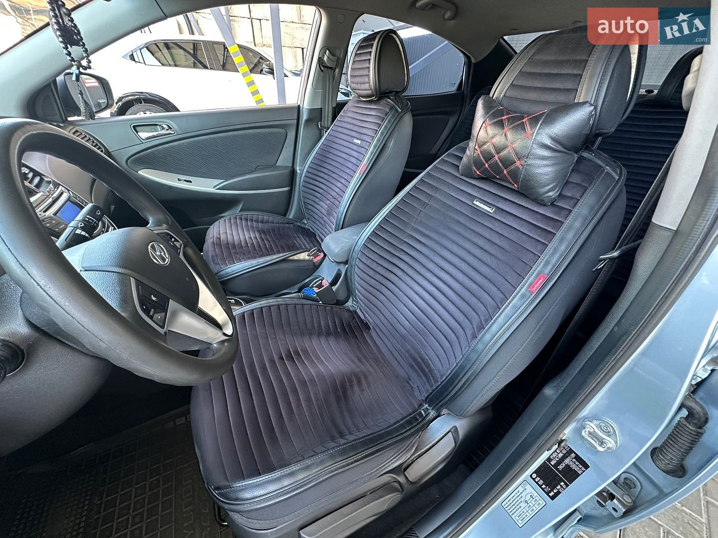 Hyundai Accent 2011 VIN Z94CU41DBBR051084 фото оголошення 10 з 12