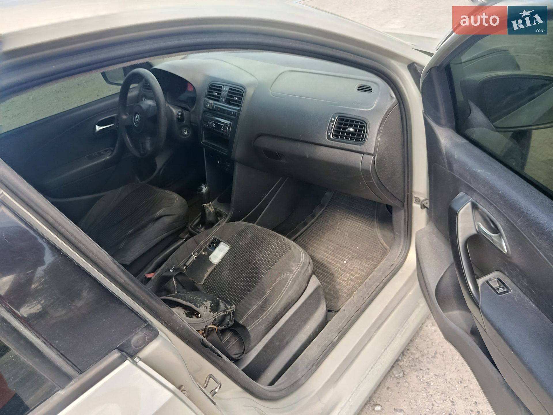 Volkswagen Polo 2012 VIN XW8ZZZ61ZDG010304 фото оголошення 26 з 28
