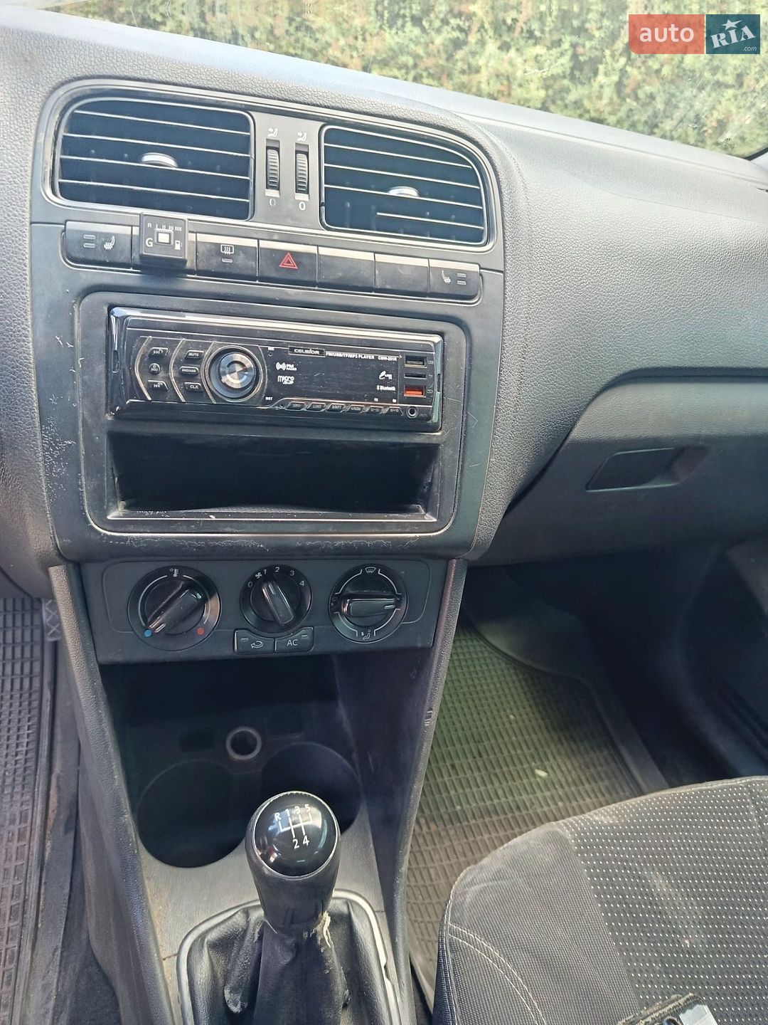 Volkswagen Polo 2012 VIN XW8ZZZ61ZDG010304 фото оголошення 27 з 28