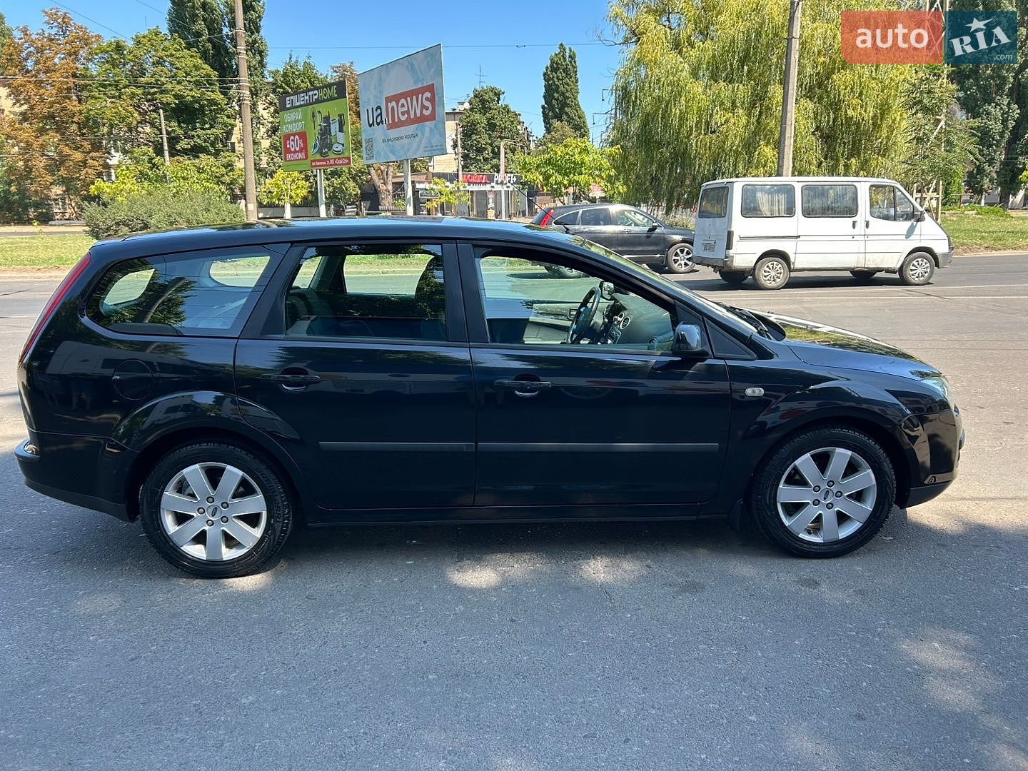 Ford Focus 2006 VIN WF0WXXGCDW6B01357 фото оголошення 3 з 10