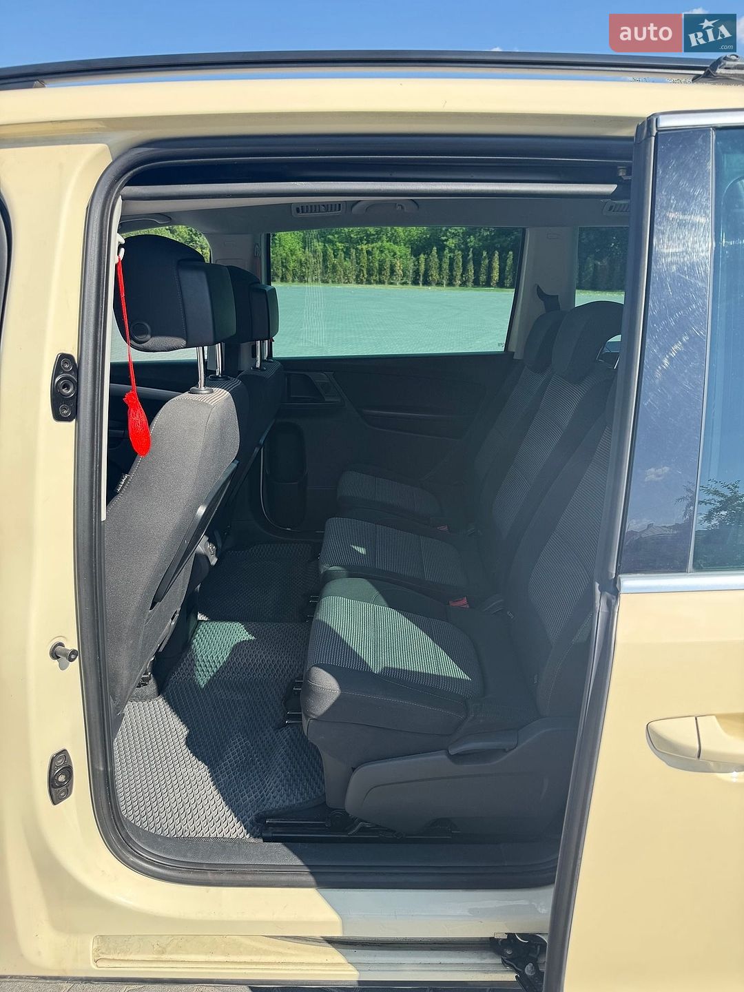 Volkswagen Sharan 2014 VIN WVWZZZ7NZEV034424 фото оголошення 12 з 21