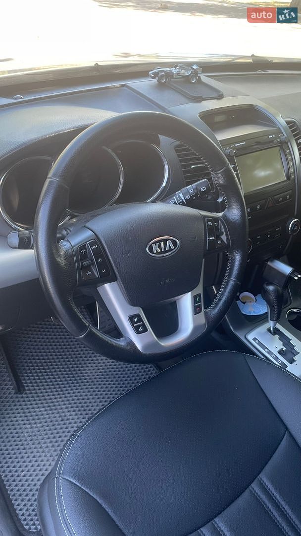KIA Sorento 2012 VIN Y6DKU814DC5240367 фото оголошення 12 з 17