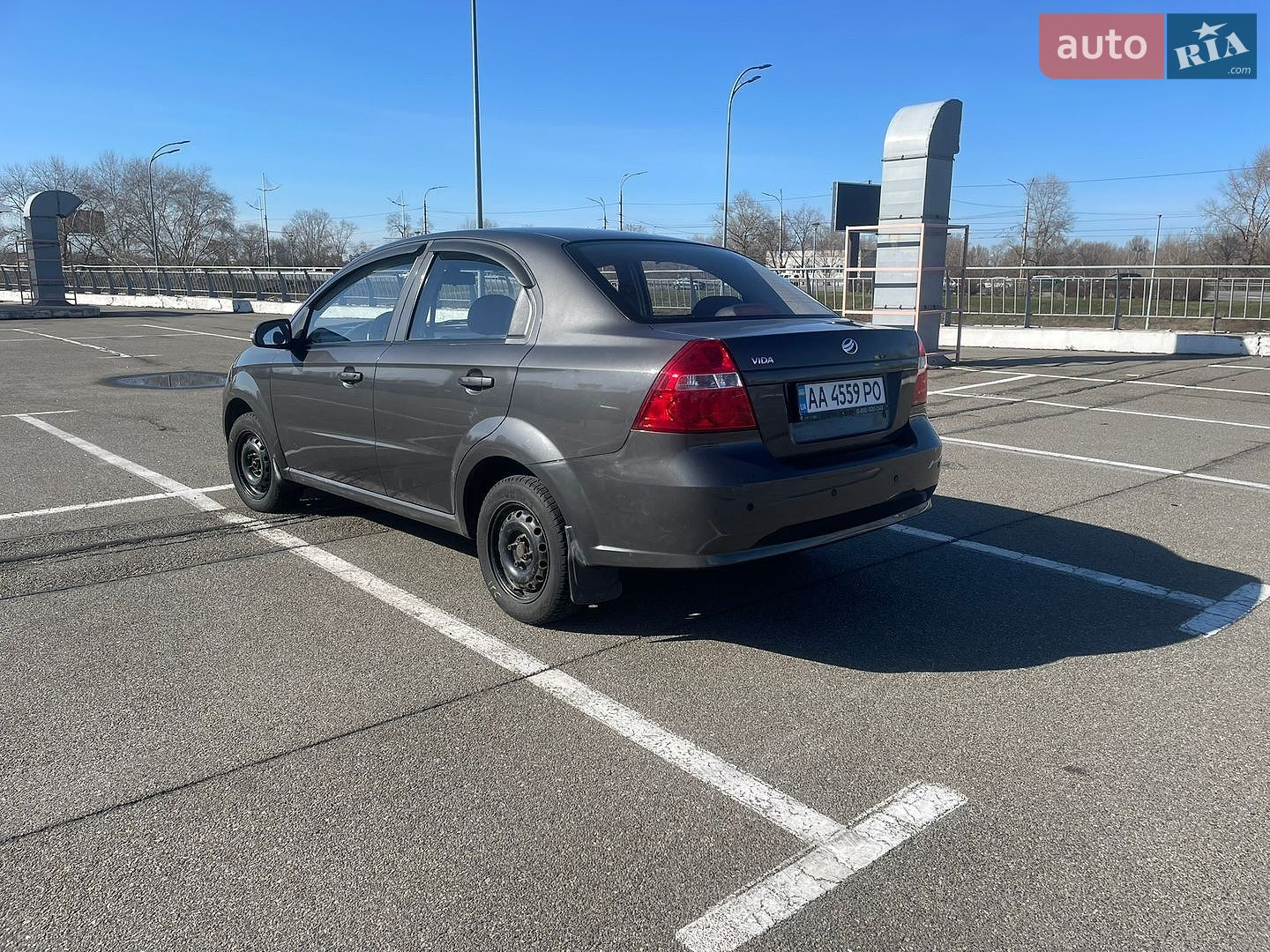 ZAZ Vida 2015 VIN Y6DSF69Y0F0014850 фото оголошення 7 з 18