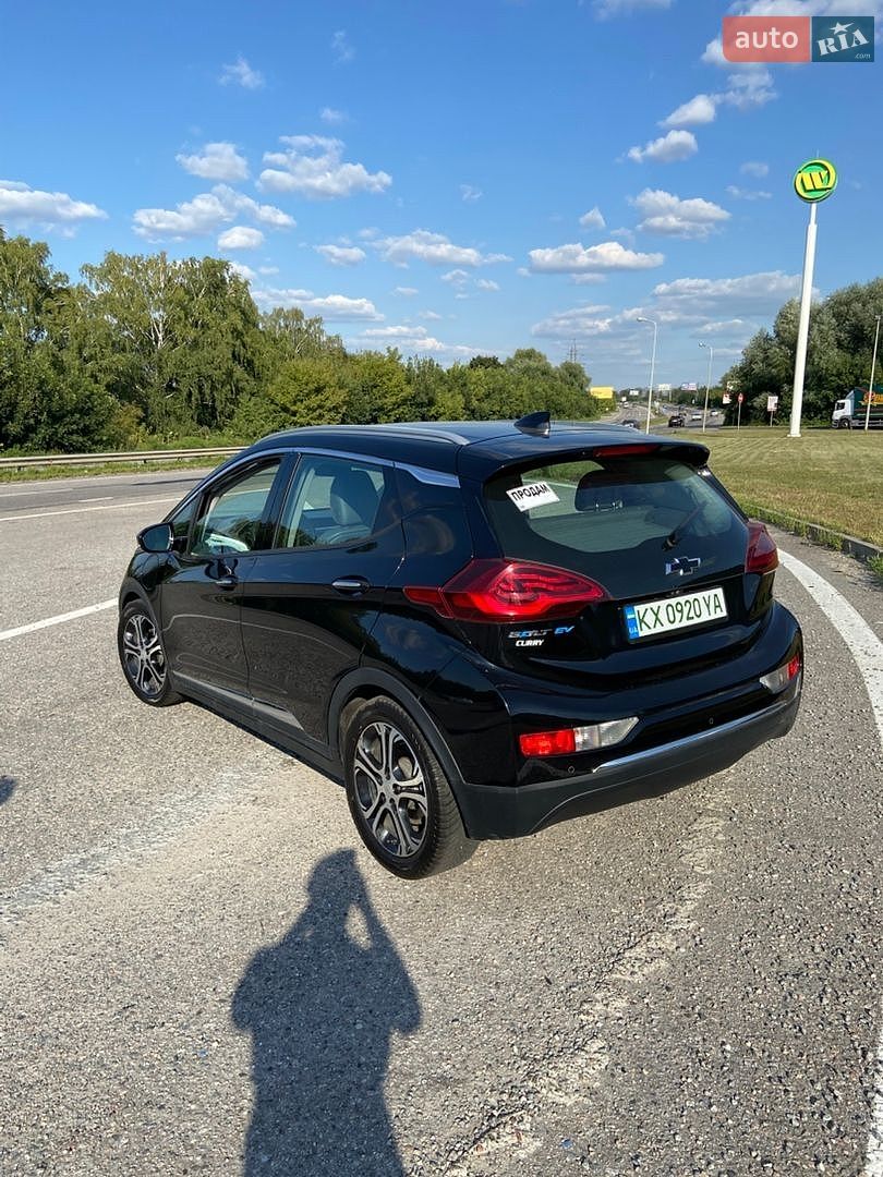 Chevrolet Bolt EV 2018 VIN 1G1FX6S05J4111698 фото оголошення 31 з 37