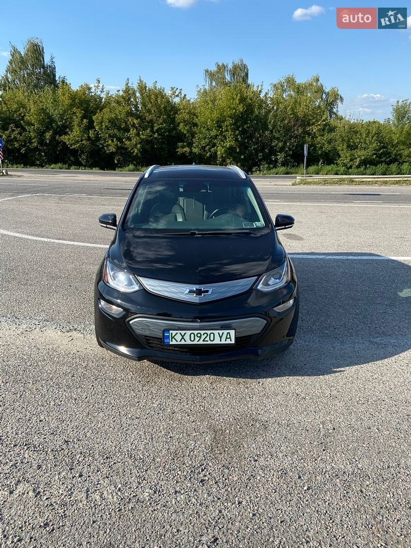 Chevrolet Bolt EV 2018 VIN 1G1FX6S05J4111698 фото оголошення 35 з 37